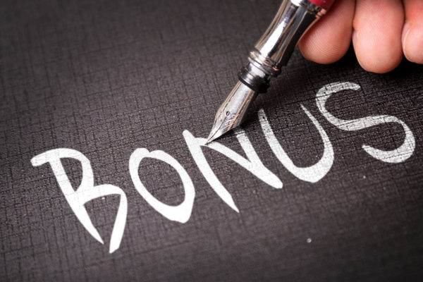 エンパイアカジノ リベートボーナス